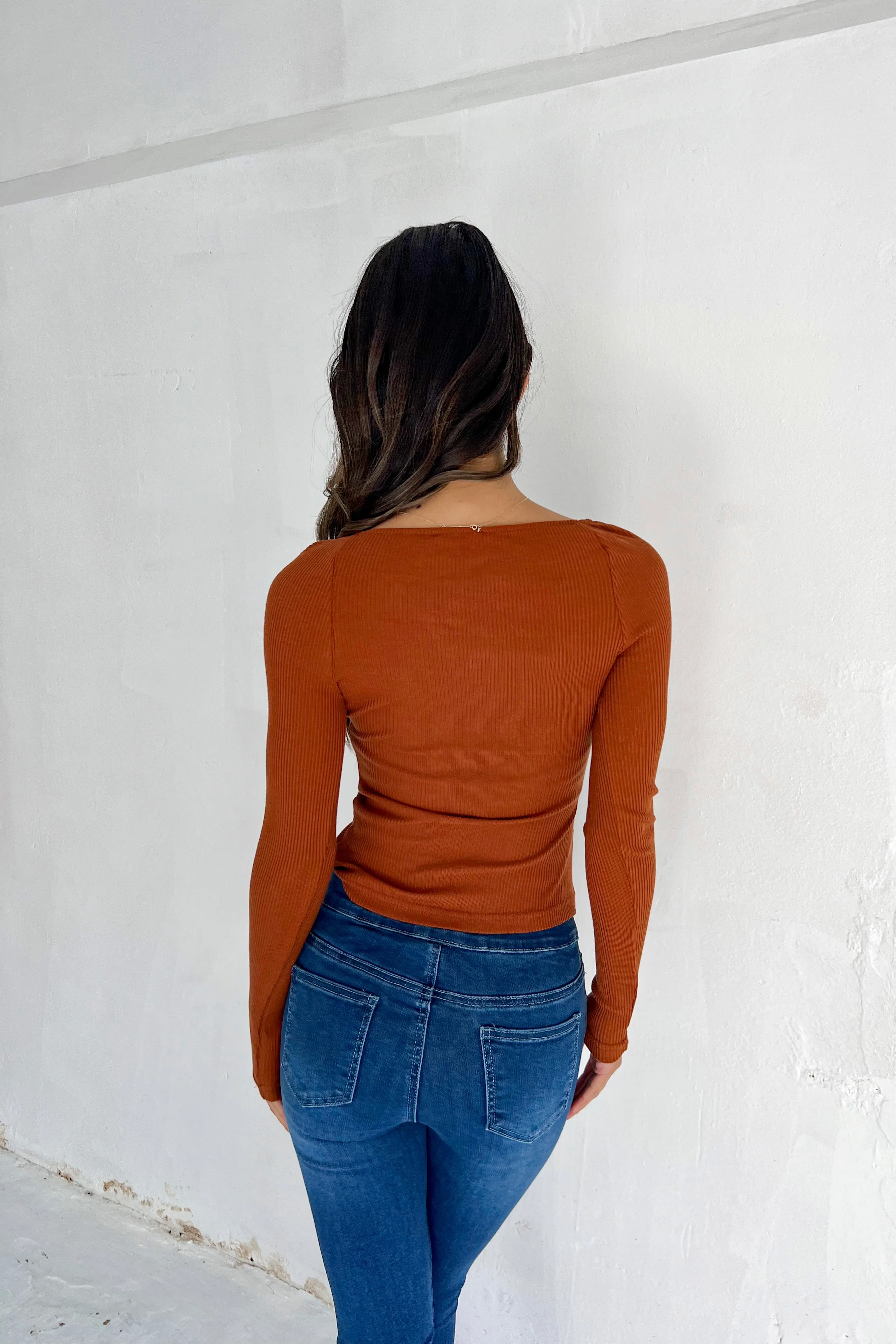 Chic Cutout Ribbed Top